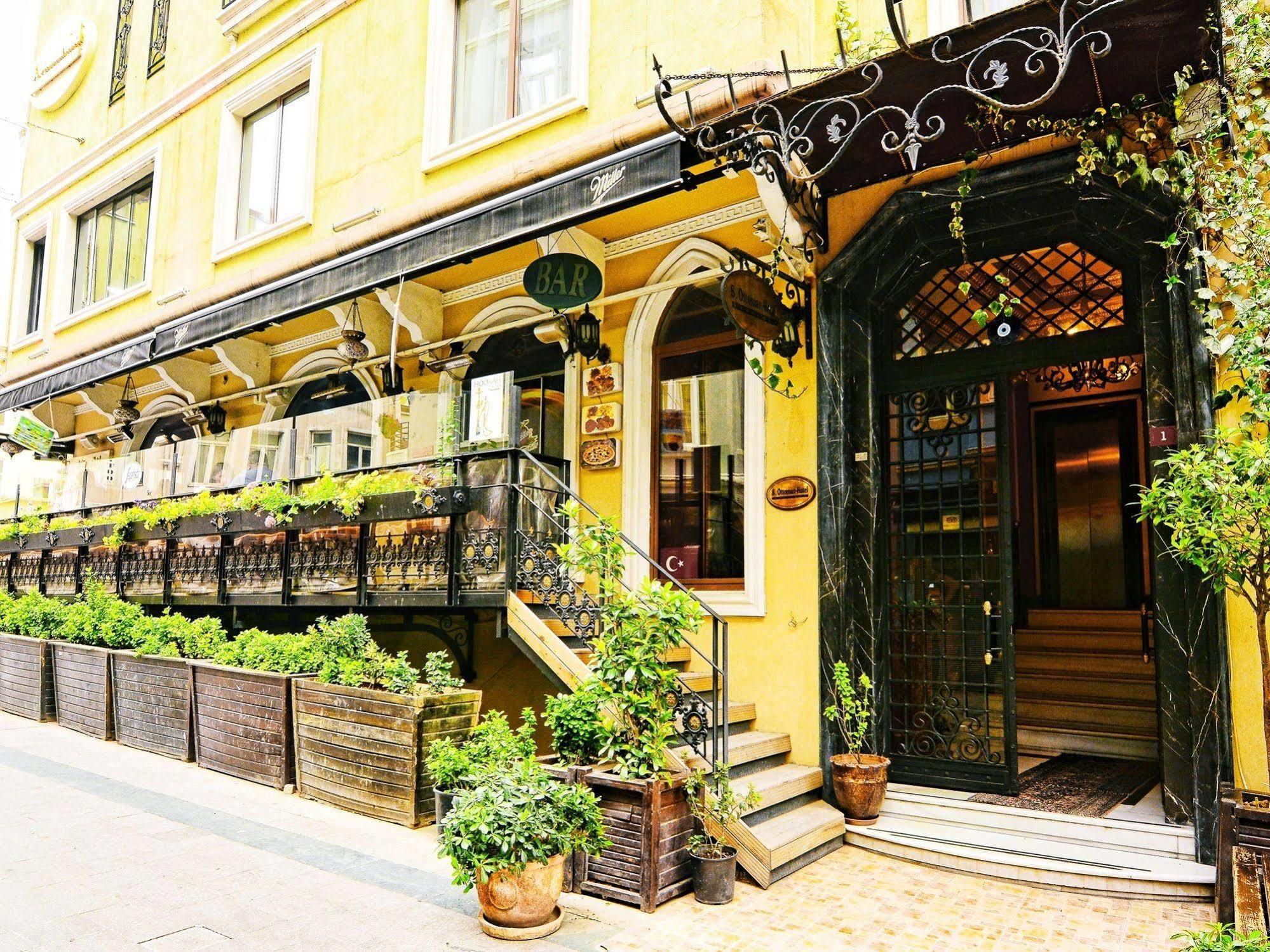 Santa Ottoman Hotel